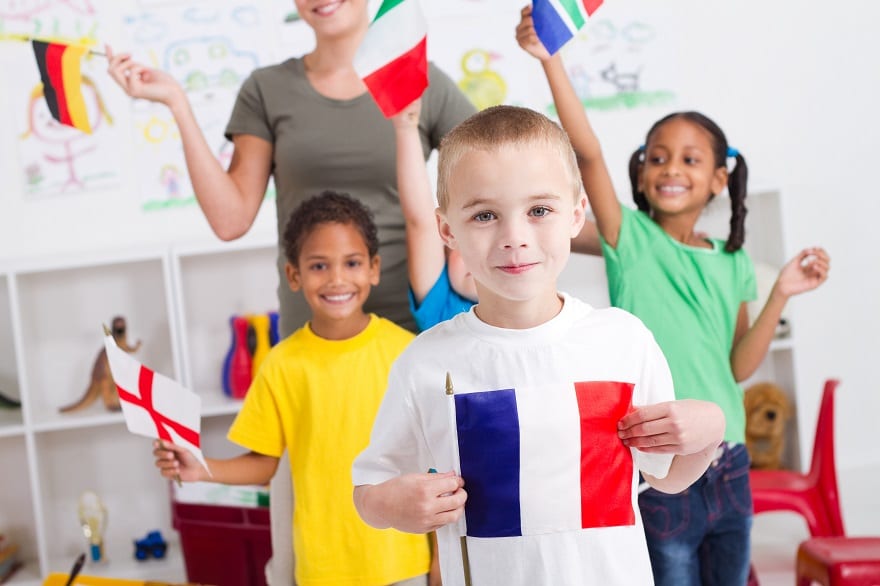 Moving to France - French kids