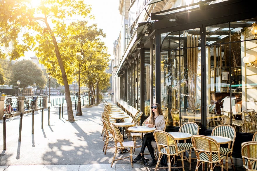 Moving to France - Cafe in Paris